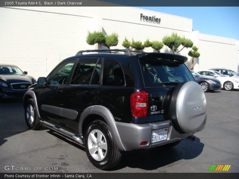 Black / Dark Charcoal 2005 Toyota RAV4 S