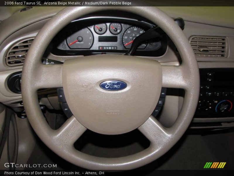 Arizona Beige Metallic / Medium/Dark Pebble Beige 2006 Ford Taurus SE