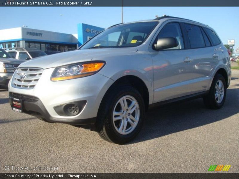 Radiant Silver / Gray 2010 Hyundai Santa Fe GLS