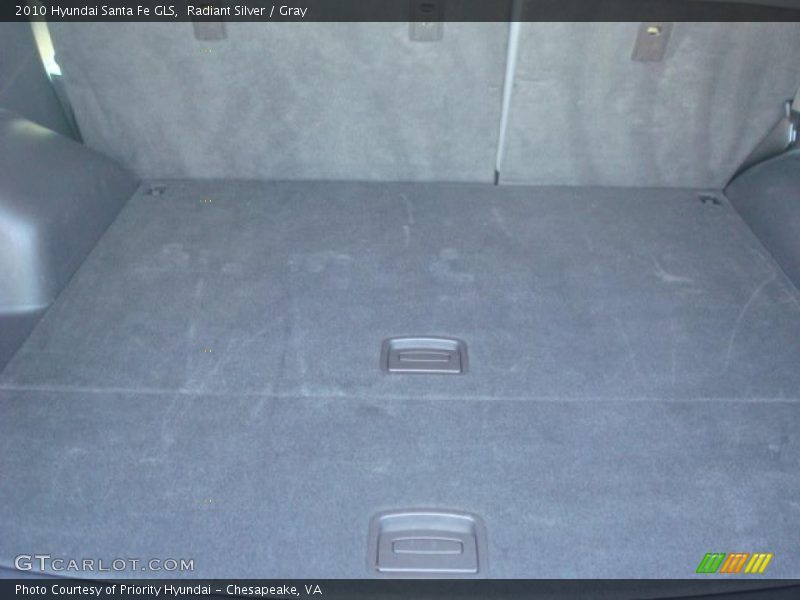 Radiant Silver / Gray 2010 Hyundai Santa Fe GLS