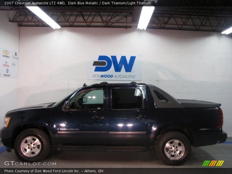 Dark Blue Metallic / Dark Titanium/Light Titanium 2007 Chevrolet Avalanche LTZ 4WD