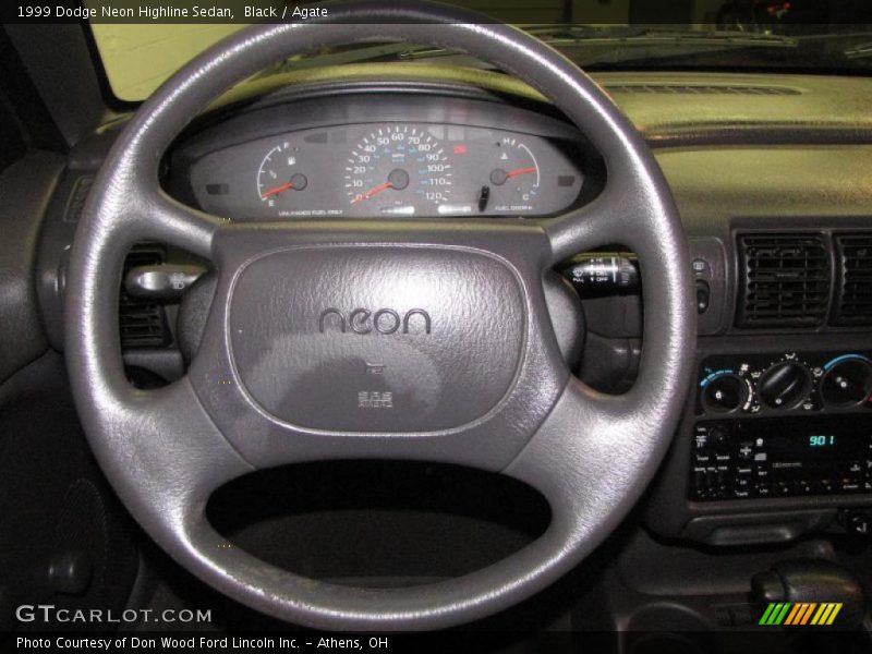 Black / Agate 1999 Dodge Neon Highline Sedan