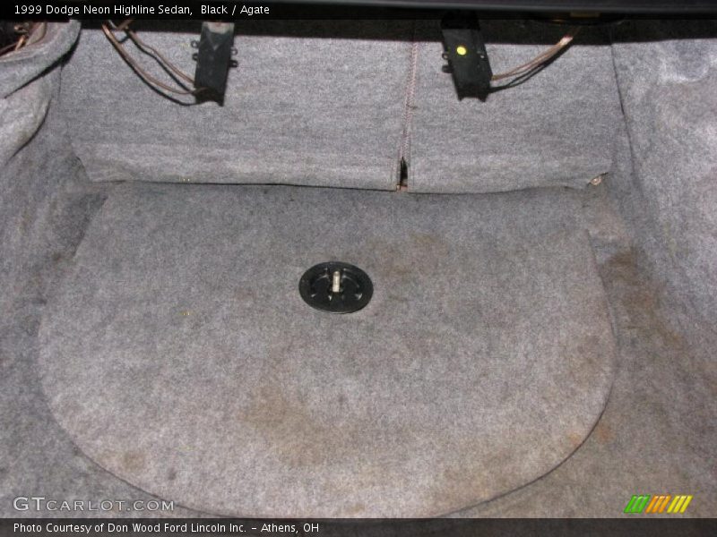 Black / Agate 1999 Dodge Neon Highline Sedan