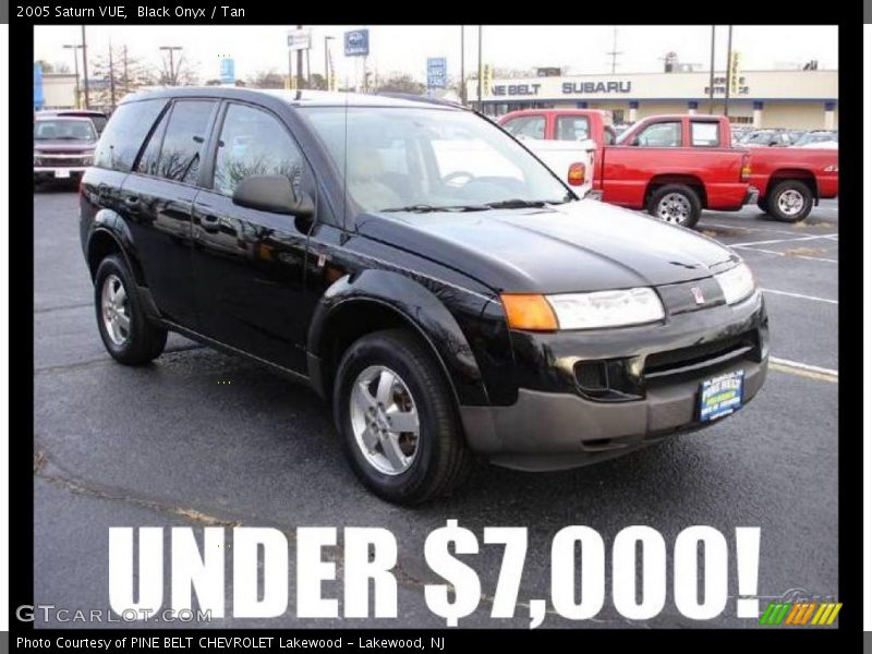 Black Onyx / Tan 2005 Saturn VUE