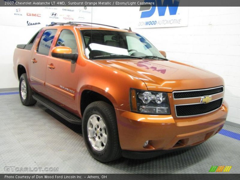 Sunburst Orange Metallic / Ebony/Light Cashmere 2007 Chevrolet Avalanche LT 4WD