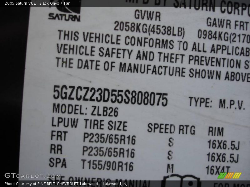 Black Onyx / Tan 2005 Saturn VUE