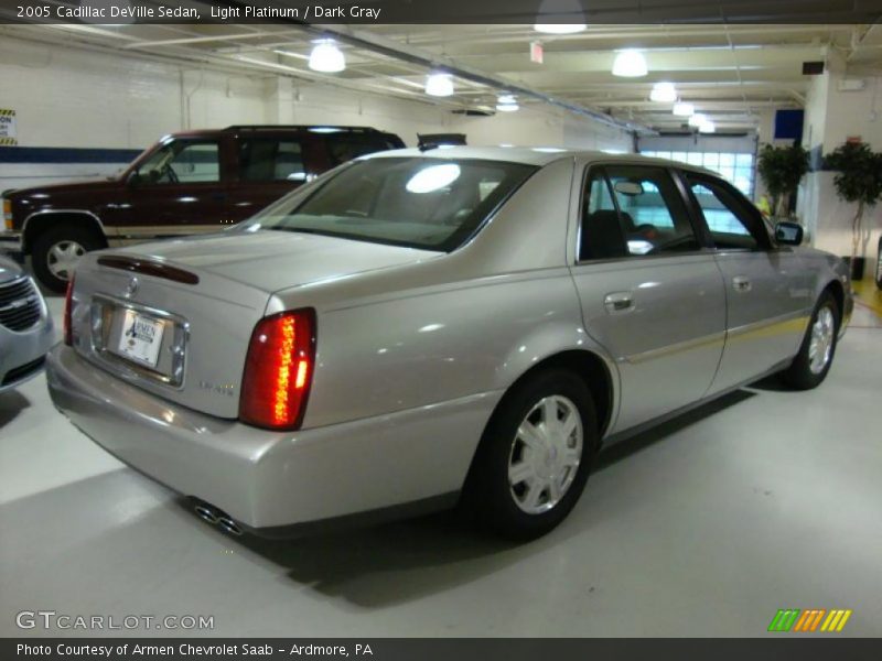Light Platinum / Dark Gray 2005 Cadillac DeVille Sedan