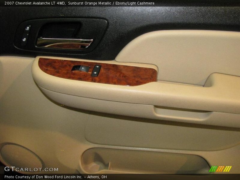 Sunburst Orange Metallic / Ebony/Light Cashmere 2007 Chevrolet Avalanche LT 4WD