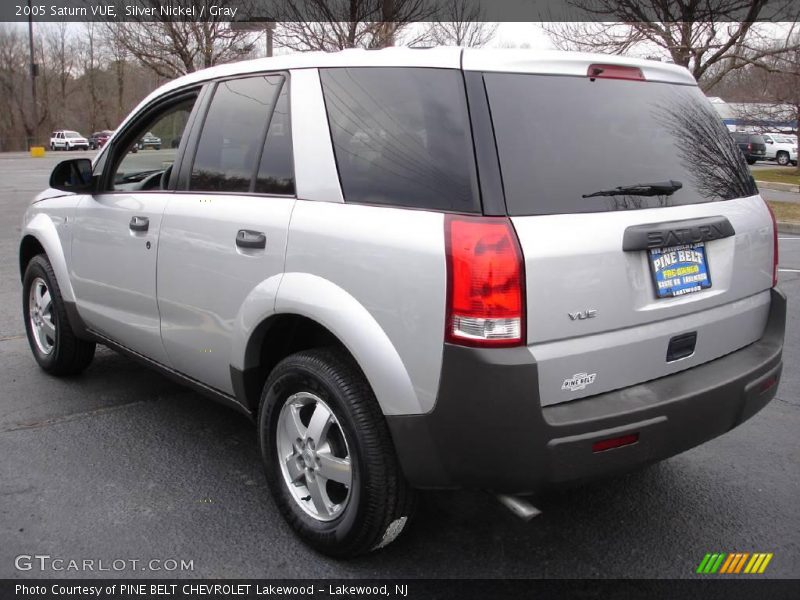 Silver Nickel / Gray 2005 Saturn VUE