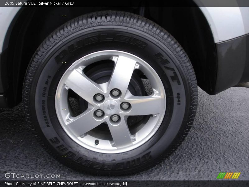 Silver Nickel / Gray 2005 Saturn VUE