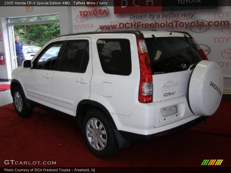 Taffeta White / Ivory 2005 Honda CR-V Special Edition 4WD