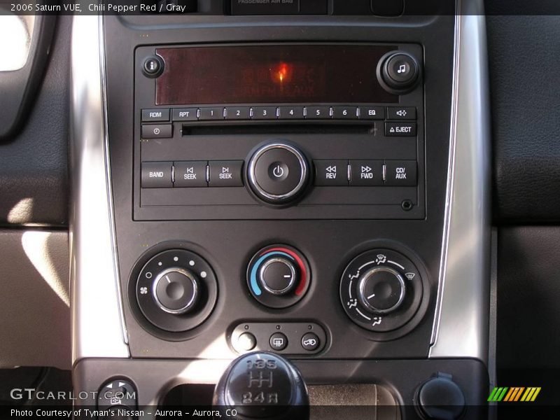 Chili Pepper Red / Gray 2006 Saturn VUE