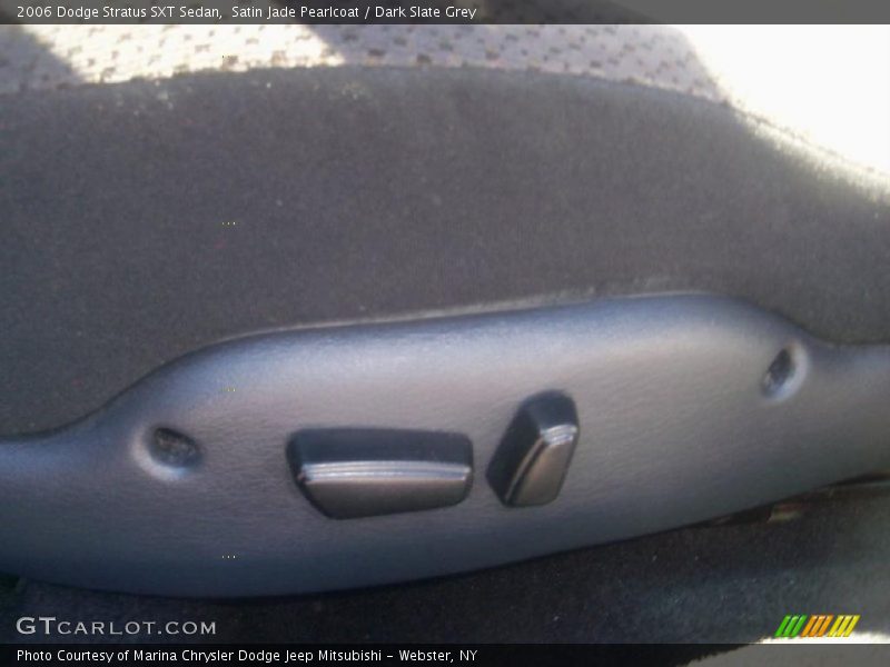 Satin Jade Pearlcoat / Dark Slate Grey 2006 Dodge Stratus SXT Sedan