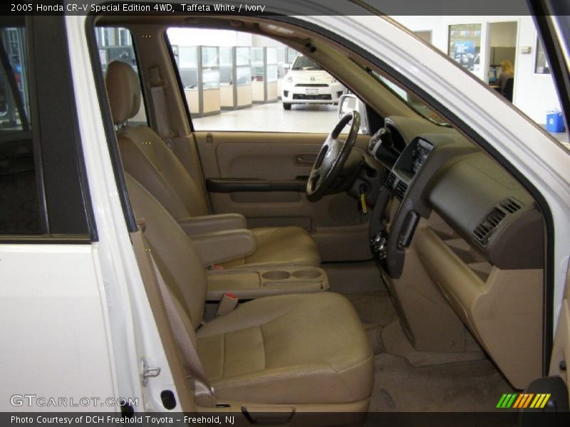Taffeta White / Ivory 2005 Honda CR-V Special Edition 4WD