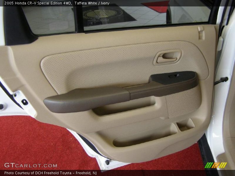 Taffeta White / Ivory 2005 Honda CR-V Special Edition 4WD
