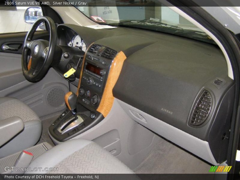 Silver Nickel / Gray 2006 Saturn VUE V6 AWD