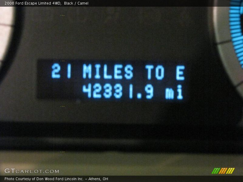 Black / Camel 2008 Ford Escape Limited 4WD