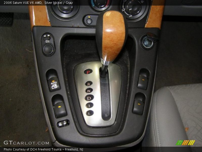 Silver Nickel / Gray 2006 Saturn VUE V6 AWD