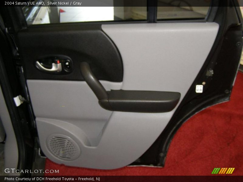 Silver Nickel / Gray 2004 Saturn VUE AWD