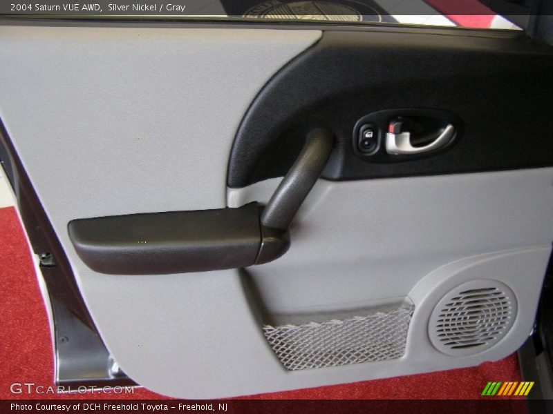 Silver Nickel / Gray 2004 Saturn VUE AWD