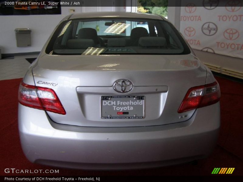 Super White / Ash 2008 Toyota Camry LE