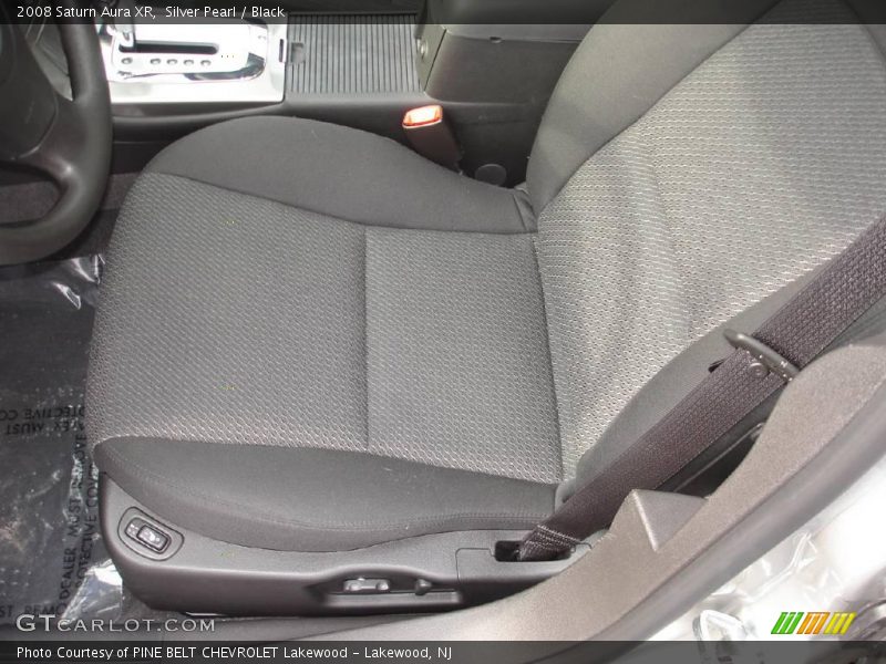 Silver Pearl / Black 2008 Saturn Aura XR