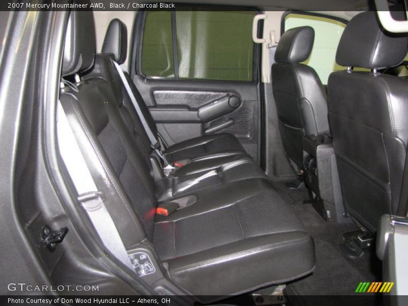 Black / Charcoal Black 2007 Mercury Mountaineer AWD