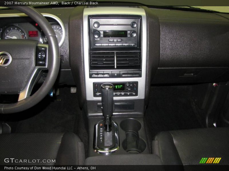 Black / Charcoal Black 2007 Mercury Mountaineer AWD