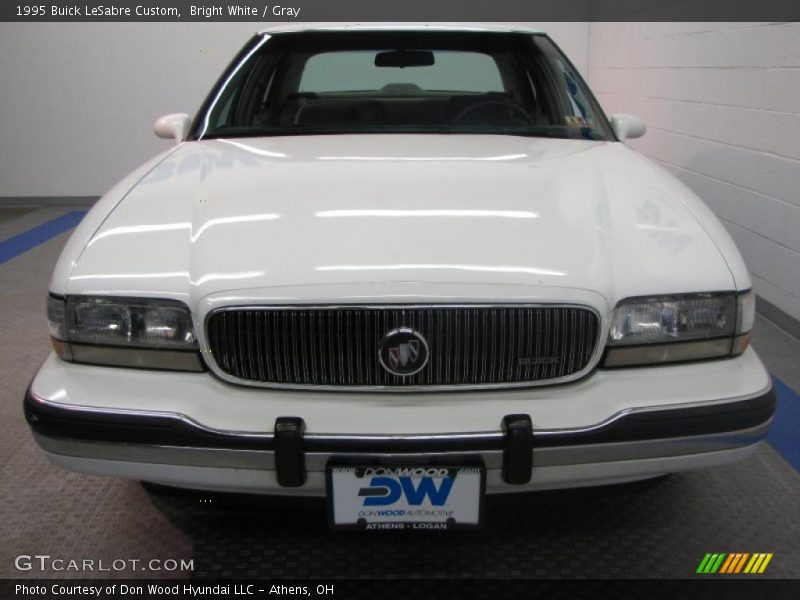 Bright White / Gray 1995 Buick LeSabre Custom