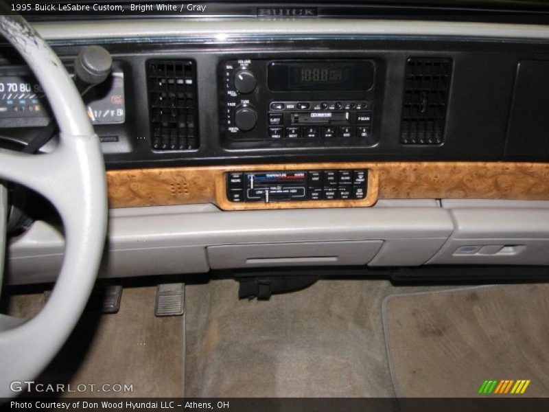 Bright White / Gray 1995 Buick LeSabre Custom