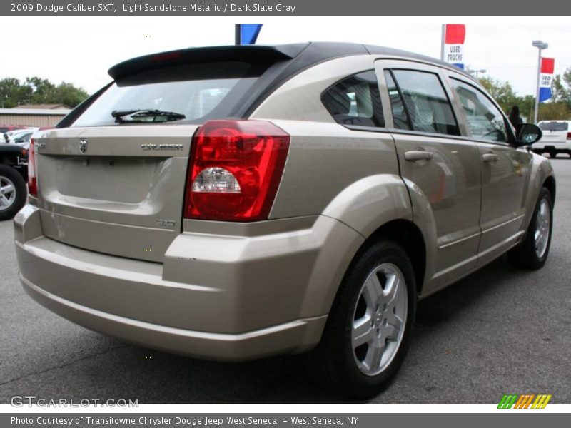 Light Sandstone Metallic / Dark Slate Gray 2009 Dodge Caliber SXT