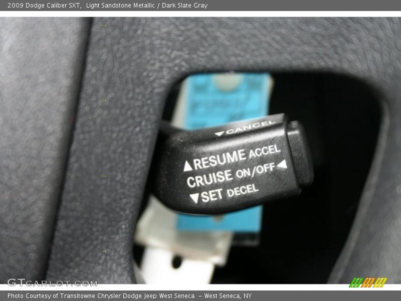 Light Sandstone Metallic / Dark Slate Gray 2009 Dodge Caliber SXT
