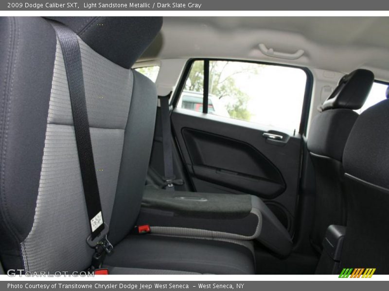 Light Sandstone Metallic / Dark Slate Gray 2009 Dodge Caliber SXT