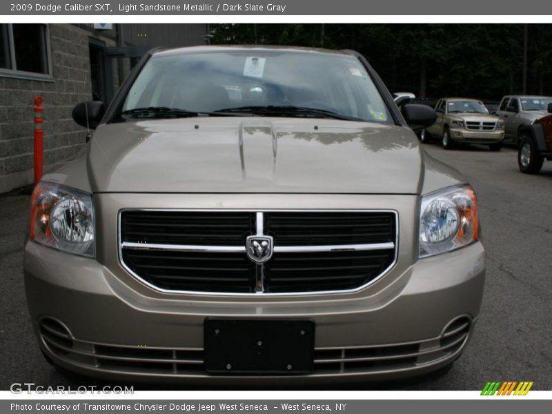 Light Sandstone Metallic / Dark Slate Gray 2009 Dodge Caliber SXT