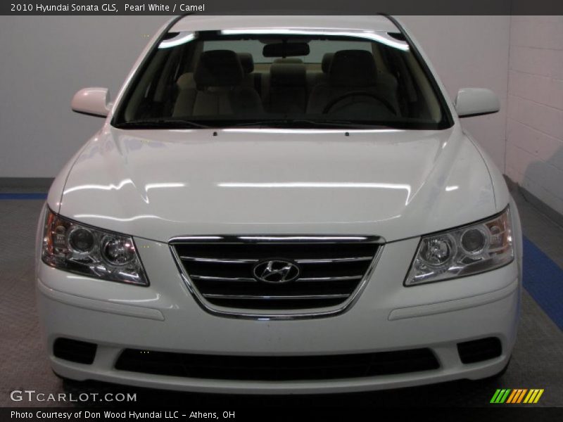 Pearl White / Camel 2010 Hyundai Sonata GLS