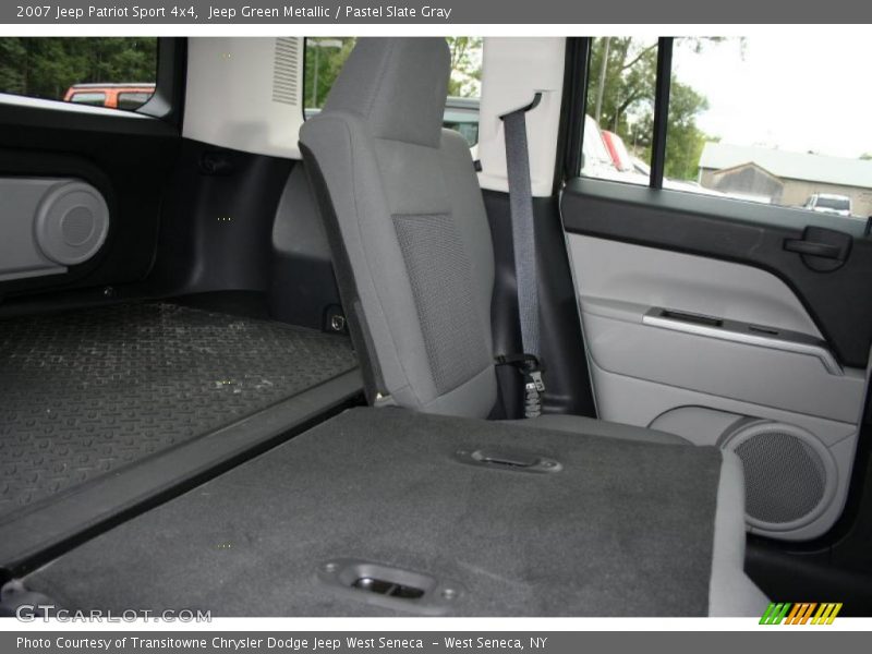 Jeep Green Metallic / Pastel Slate Gray 2007 Jeep Patriot Sport 4x4