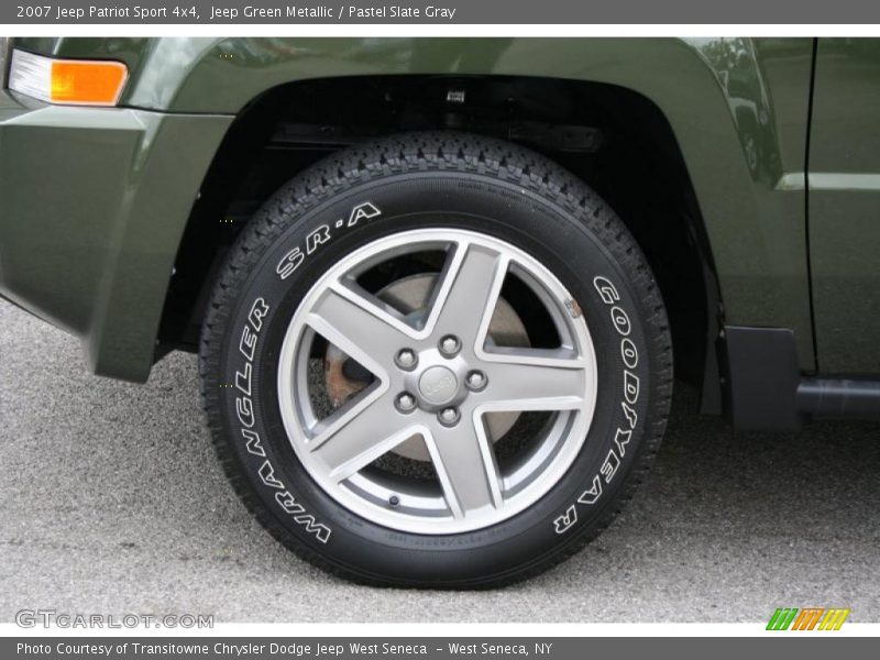 Jeep Green Metallic / Pastel Slate Gray 2007 Jeep Patriot Sport 4x4