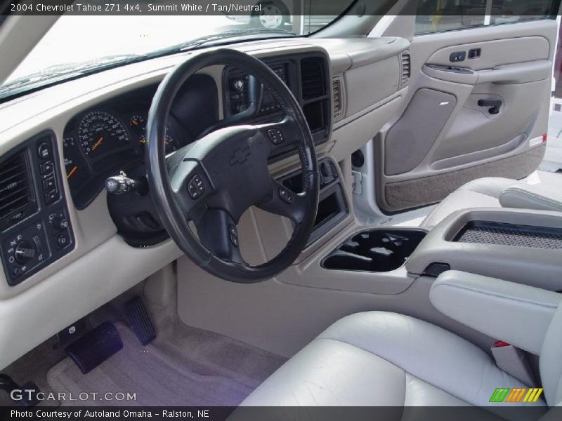 Summit White / Tan/Neutral 2004 Chevrolet Tahoe Z71 4x4