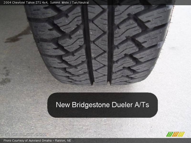 Summit White / Tan/Neutral 2004 Chevrolet Tahoe Z71 4x4