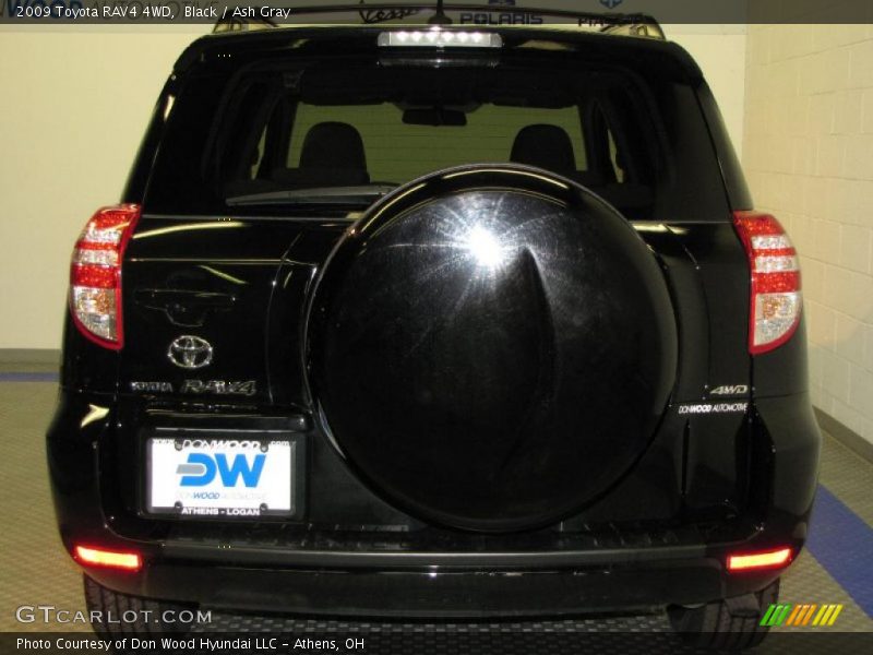 Black / Ash Gray 2009 Toyota RAV4 4WD