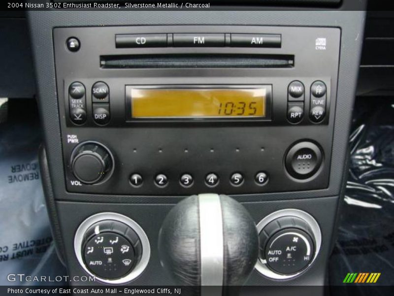 Silverstone Metallic / Charcoal 2004 Nissan 350Z Enthusiast Roadster