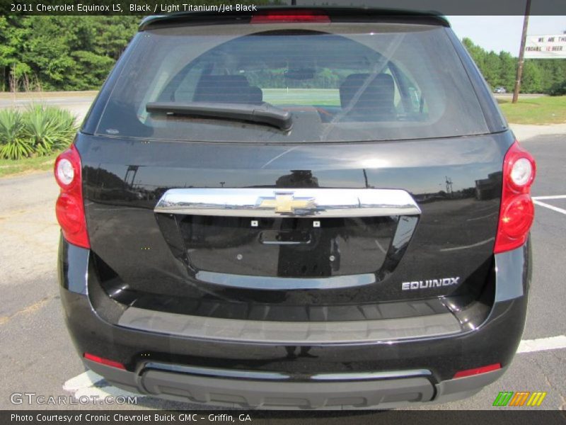 Black / Light Titanium/Jet Black 2011 Chevrolet Equinox LS