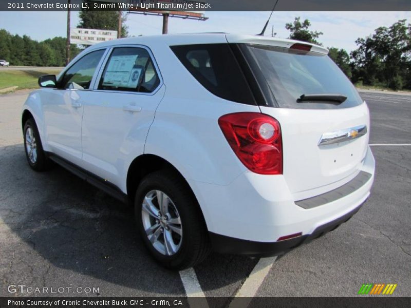Summit White / Light Titanium/Jet Black 2011 Chevrolet Equinox LS