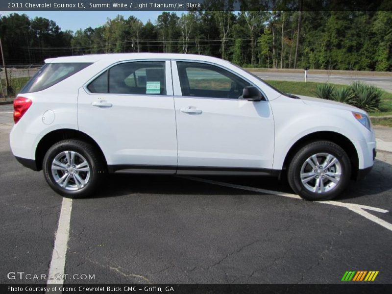Summit White / Light Titanium/Jet Black 2011 Chevrolet Equinox LS