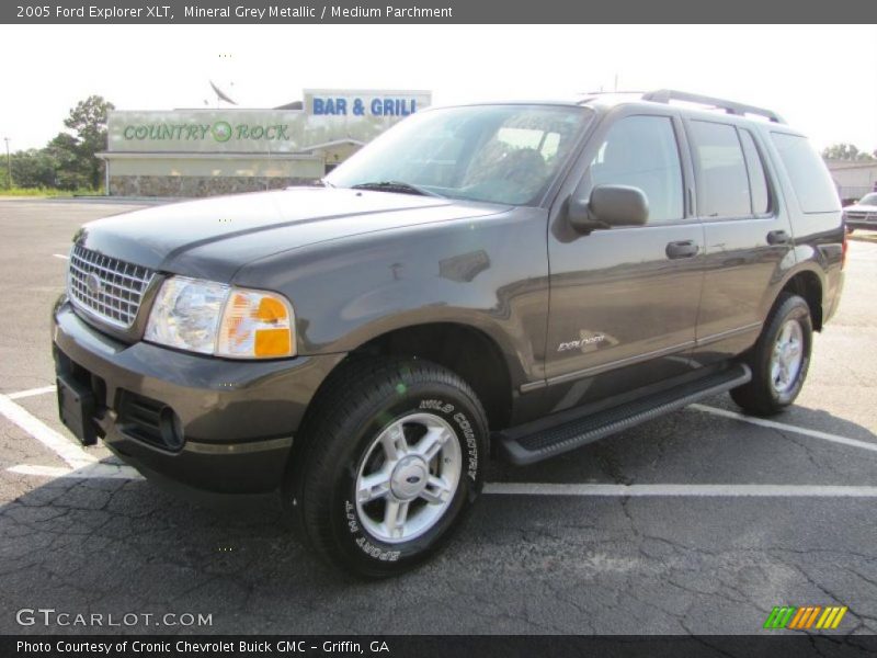 Mineral Grey Metallic / Medium Parchment 2005 Ford Explorer XLT