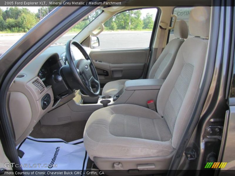Mineral Grey Metallic / Medium Parchment 2005 Ford Explorer XLT