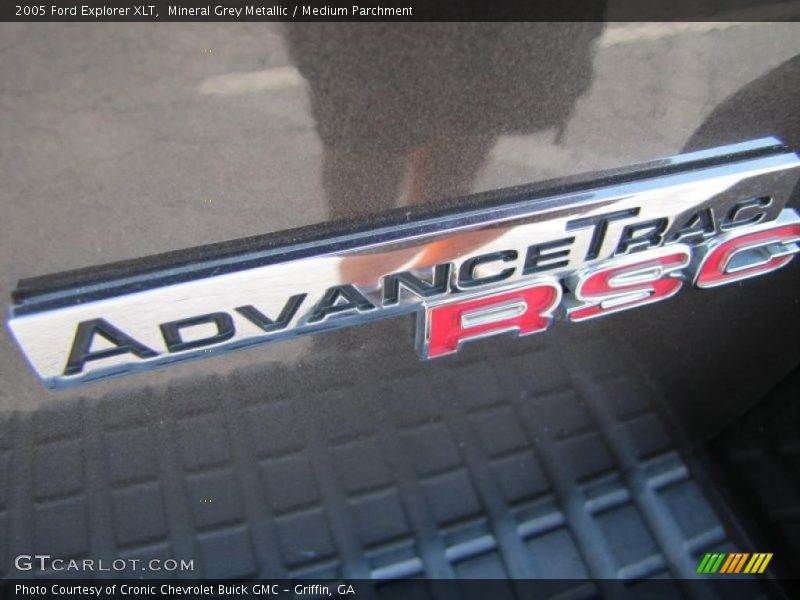 Mineral Grey Metallic / Medium Parchment 2005 Ford Explorer XLT