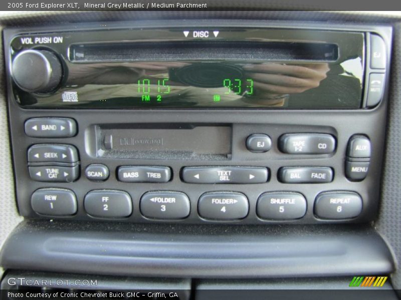 Mineral Grey Metallic / Medium Parchment 2005 Ford Explorer XLT