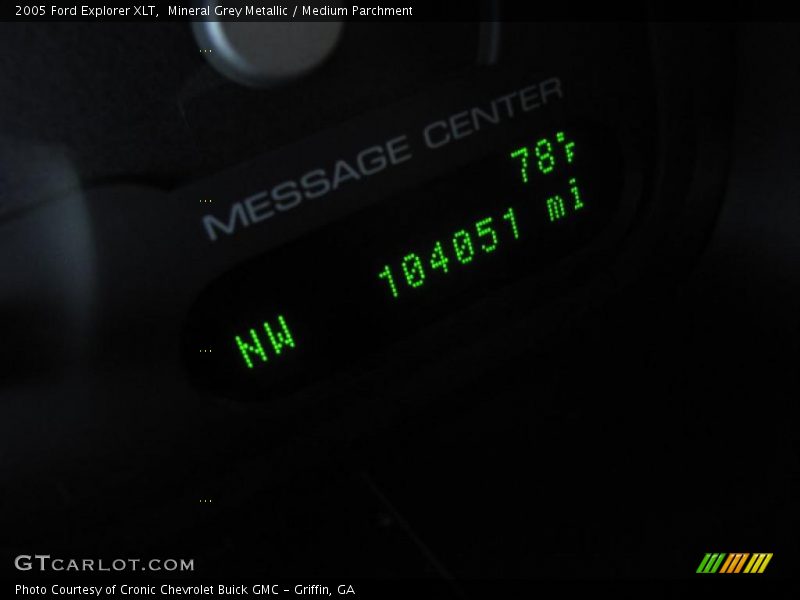 Mineral Grey Metallic / Medium Parchment 2005 Ford Explorer XLT