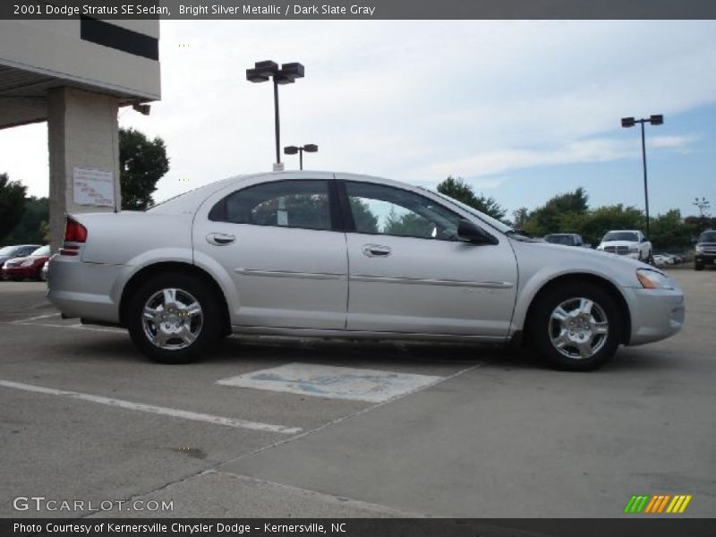 Bright Silver Metallic / Dark Slate Gray 2001 Dodge Stratus SE Sedan